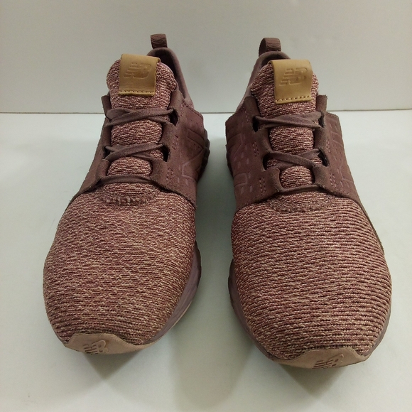 New Balance Fresh Foam Women 9 Pink Running Shoes - Picture 2 of 8